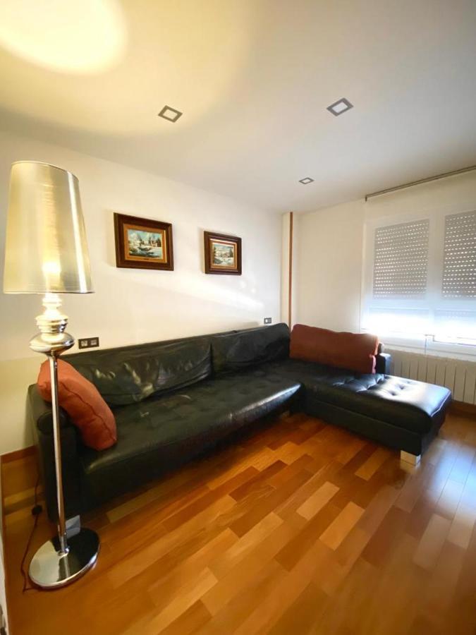 Ferienwohnung Grand Plaza Vega Burgo Exterior foto