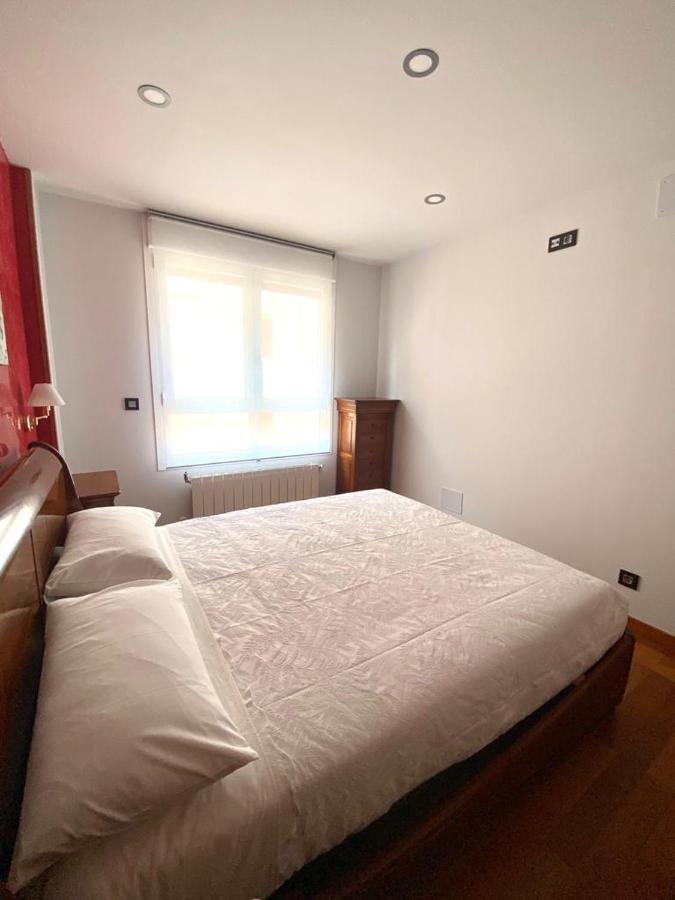 Ferienwohnung Grand Plaza Vega Burgo Exterior foto